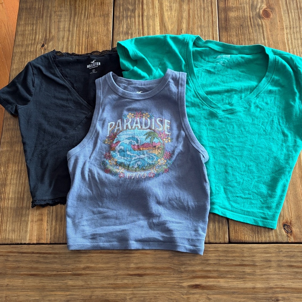 Bundle Lot Hollister short sleeve shirts size S